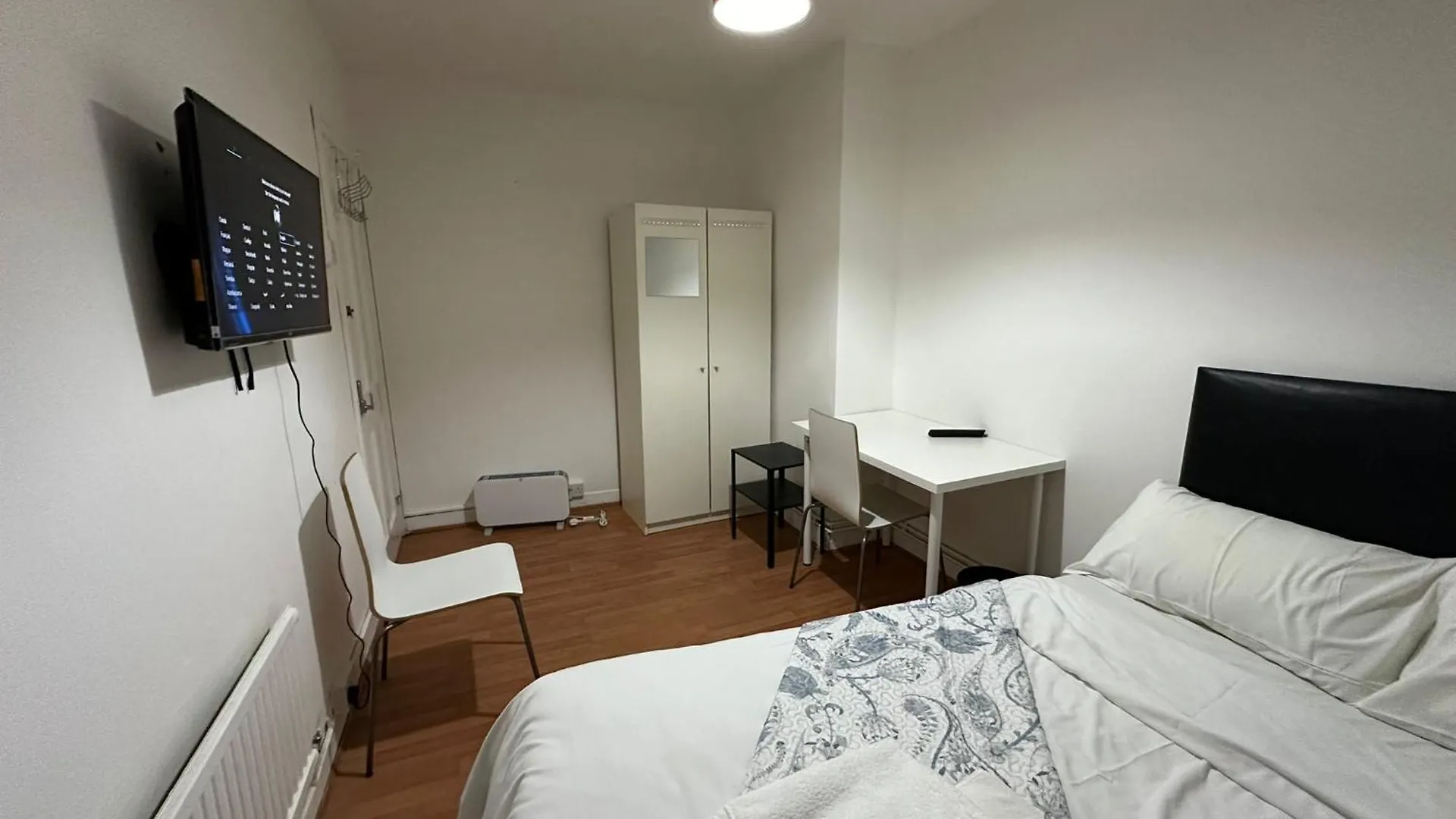 Apartment In Central Tower Bridge Minutes Walk From Bethnal Green, Free Wifi 伦敦 英国